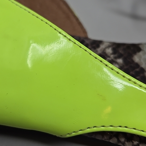 Jeffrey Campbell Womens Sandels Sz 8 Flats Sling Back Thong Toe Bright Yellow - Picture 12 of 12